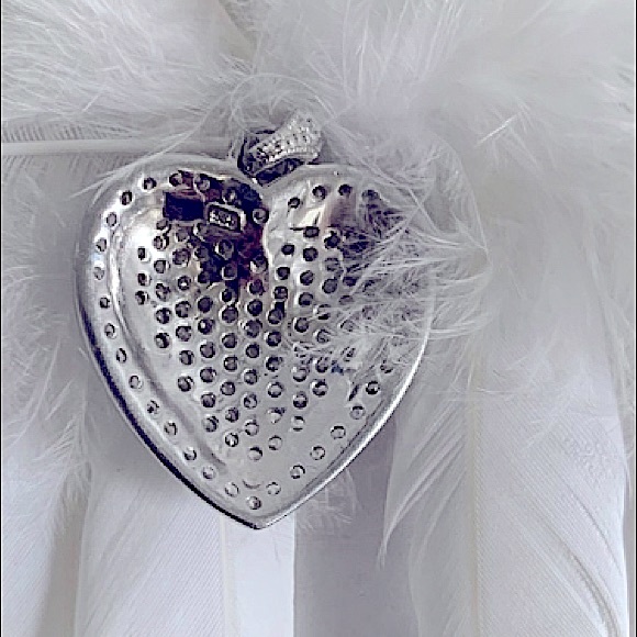 CZ STERLING SILVER HEART PENDANT - Picture 3 of 3